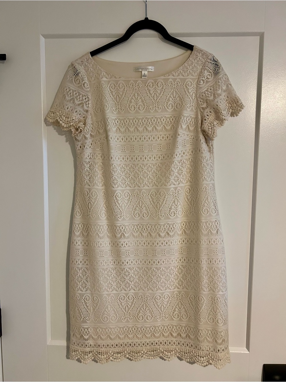 London Times Cream Crochet Lace Shift Dress